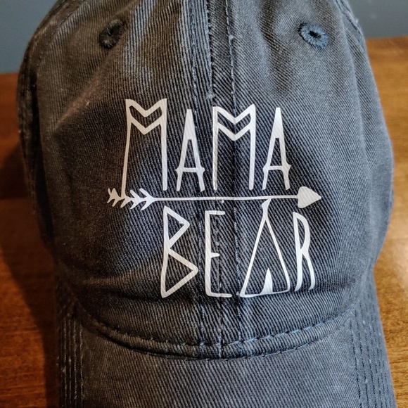 🌟HP🌟 Grey Mama Bear Hat - Picture 2 of 5